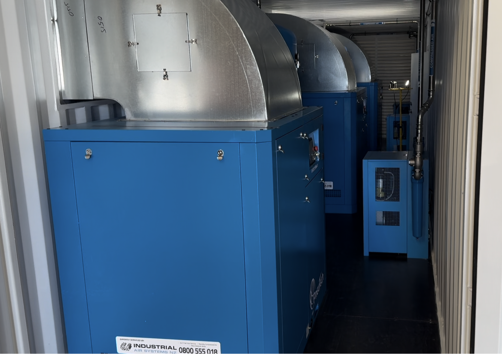 Innovative containerised compressor for Domett Truck & Trailer