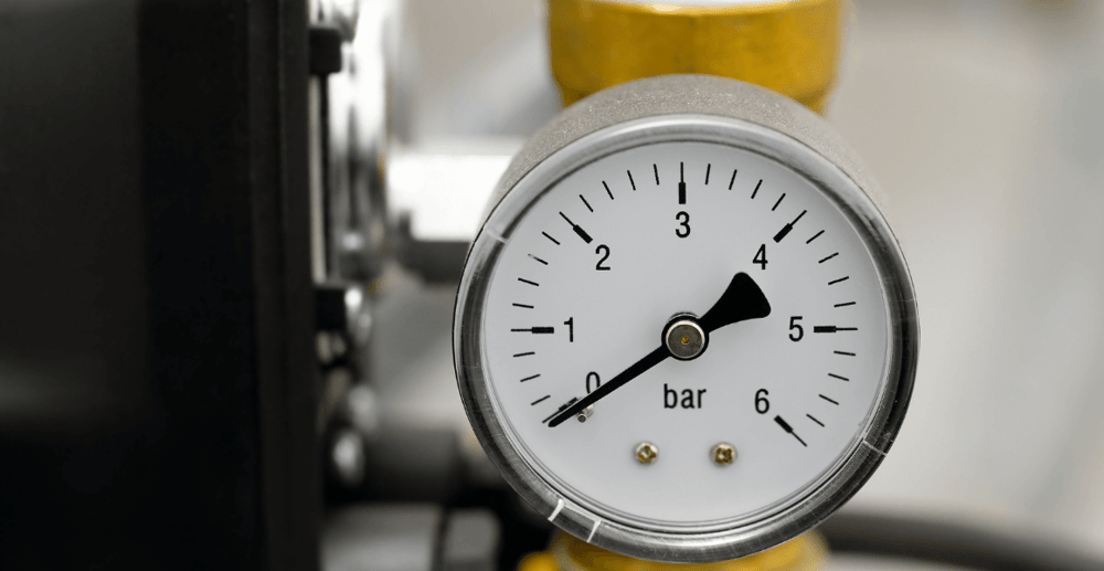 Fixed-speed air compressor