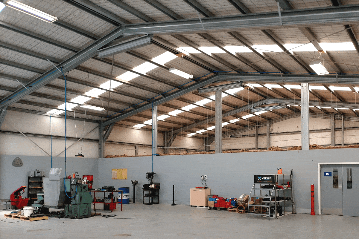 Industrial compressed air system for new hydraulic premises IAS