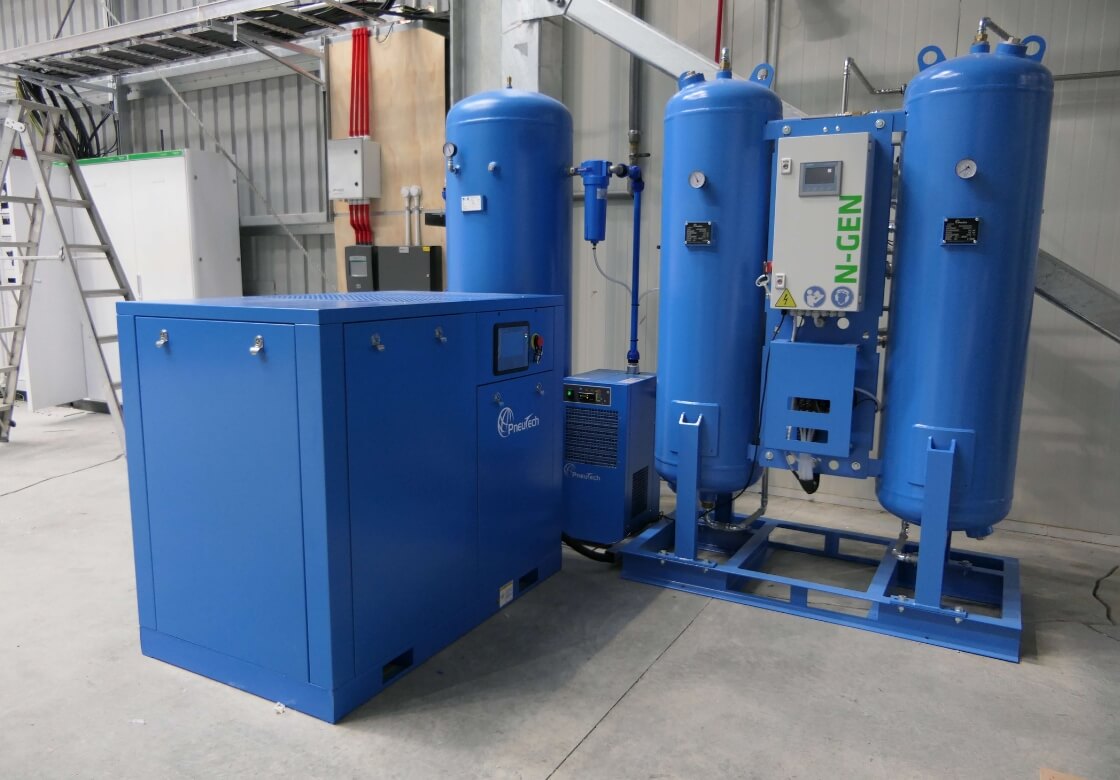 Variable-speed rotary screw compressor - image 5