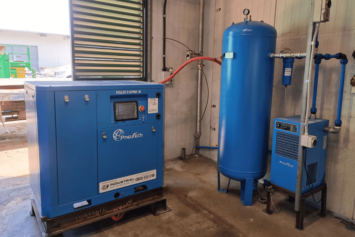 Air compressor, air receiver and dryer for Pegasus Engineering